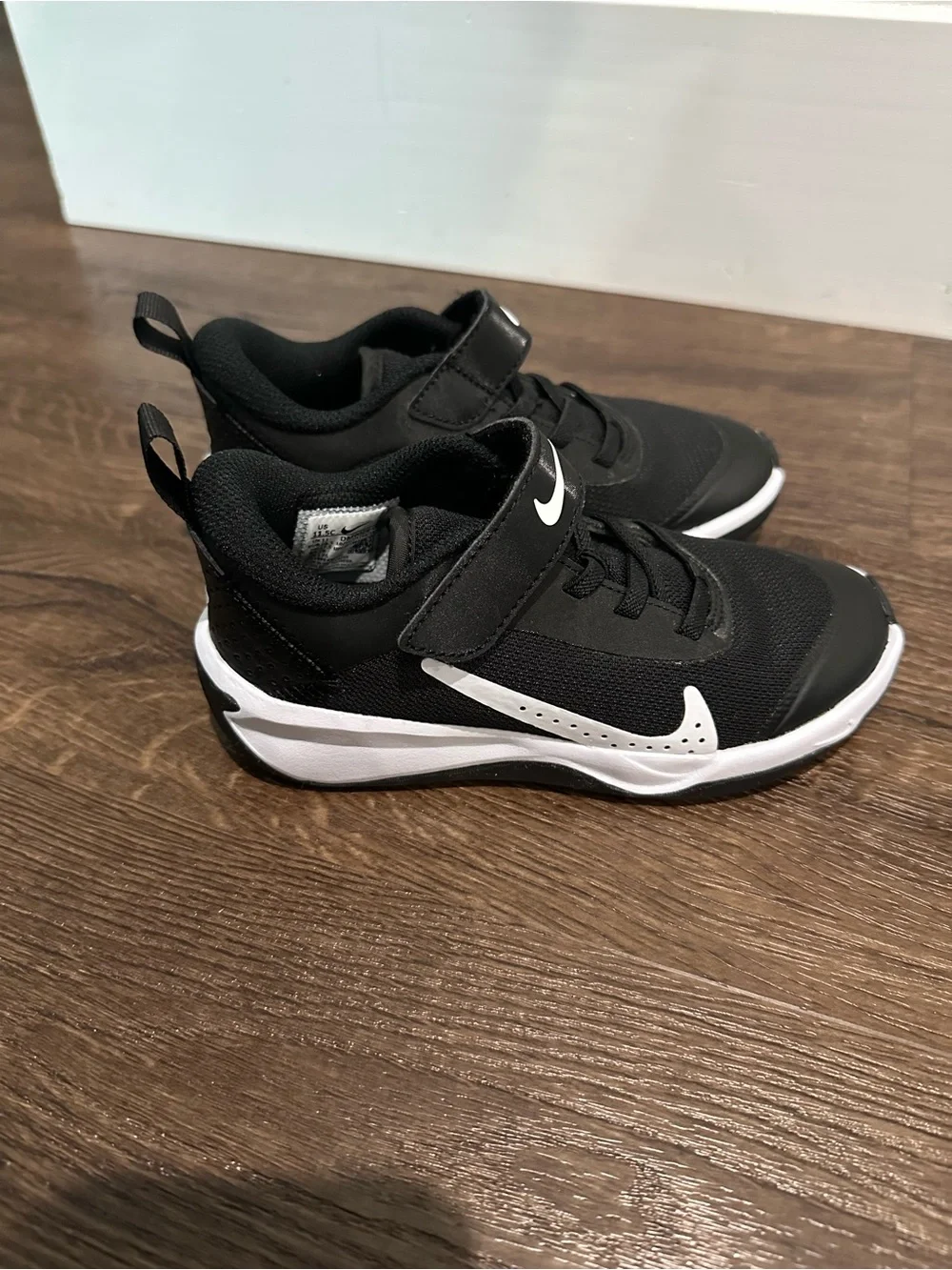Nike Omni Multi Court Shoes